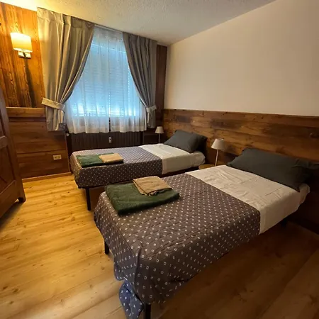 Blanc Le Refuge * Courmayeur